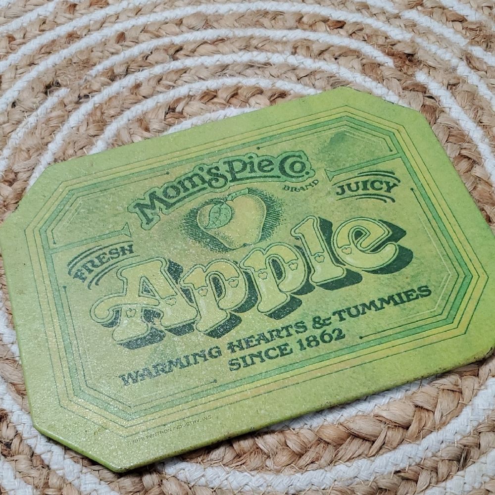 Vintage 1960's DecorWare By Ballonoff, Allpe Pie Hot Plate 10x7